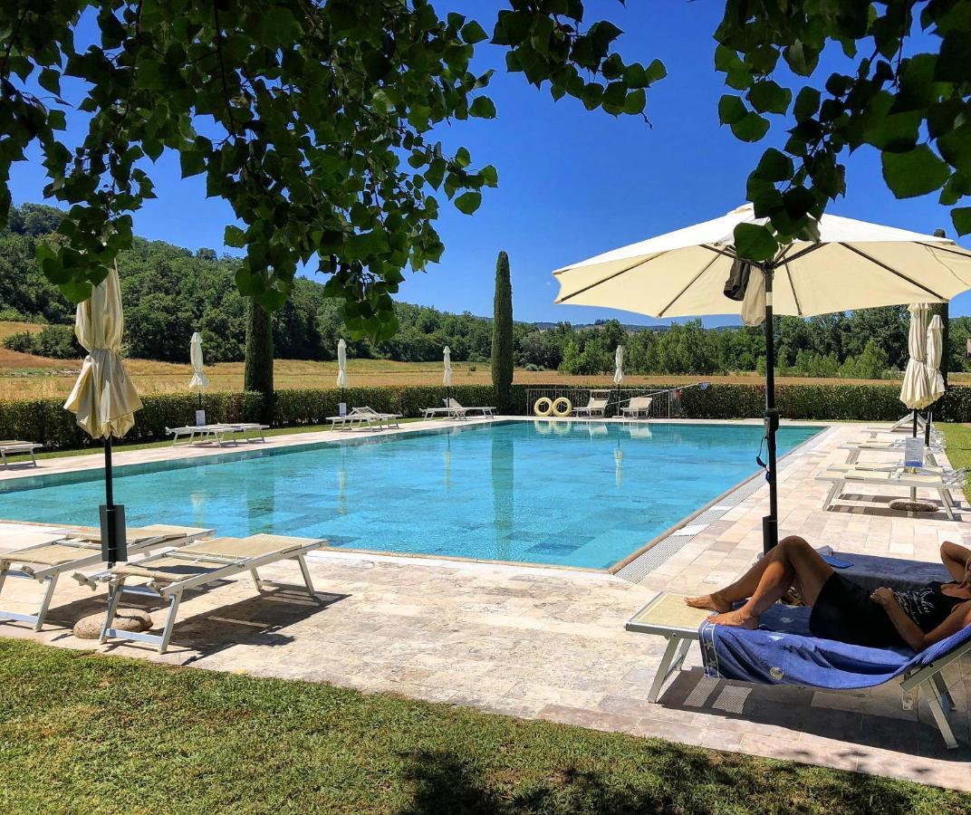 I Girasoli San Gimignano Apartments ภายนอก รูปภาพ