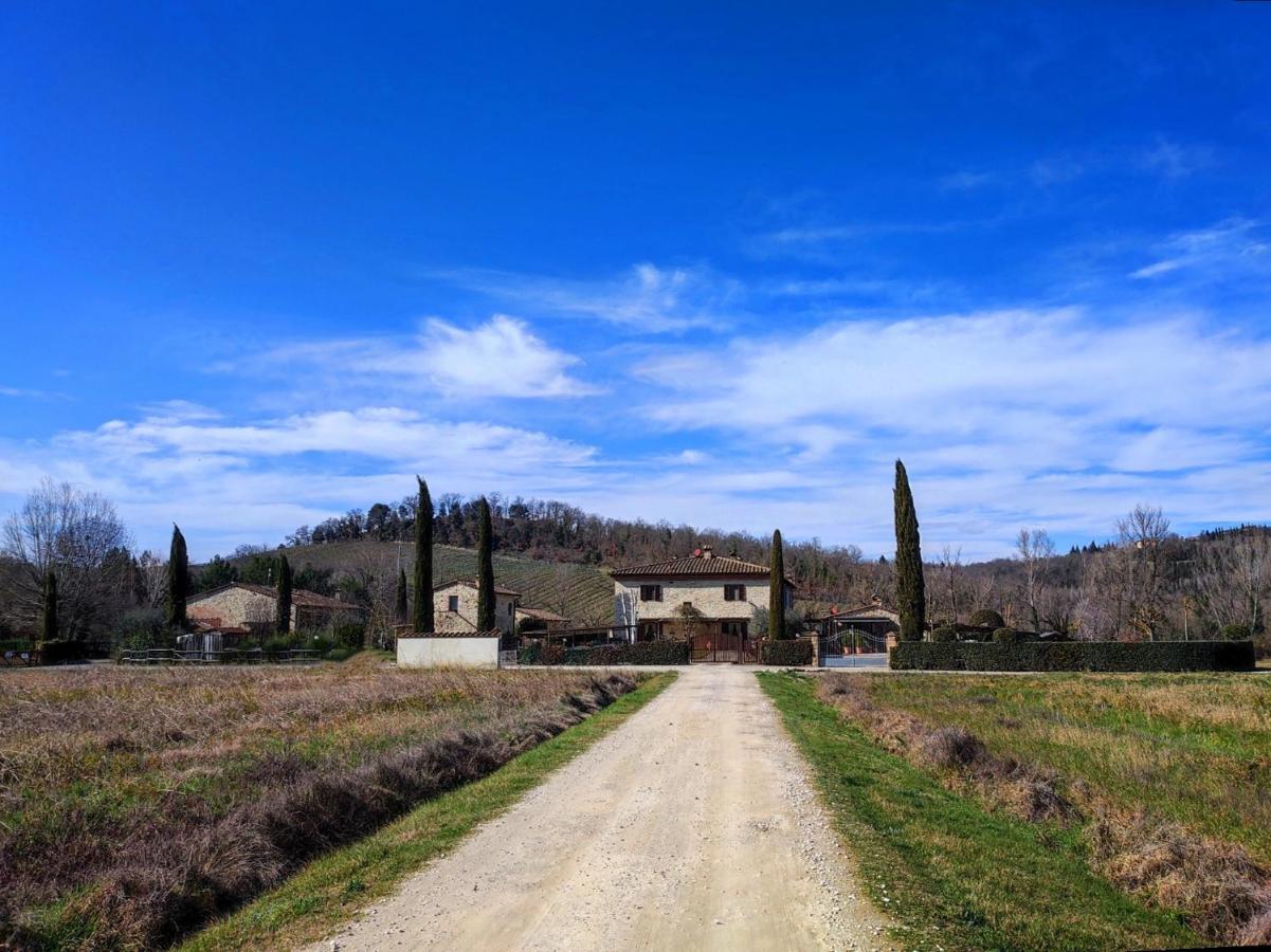 I Girasoli San Gimignano Apartments ภายนอก รูปภาพ